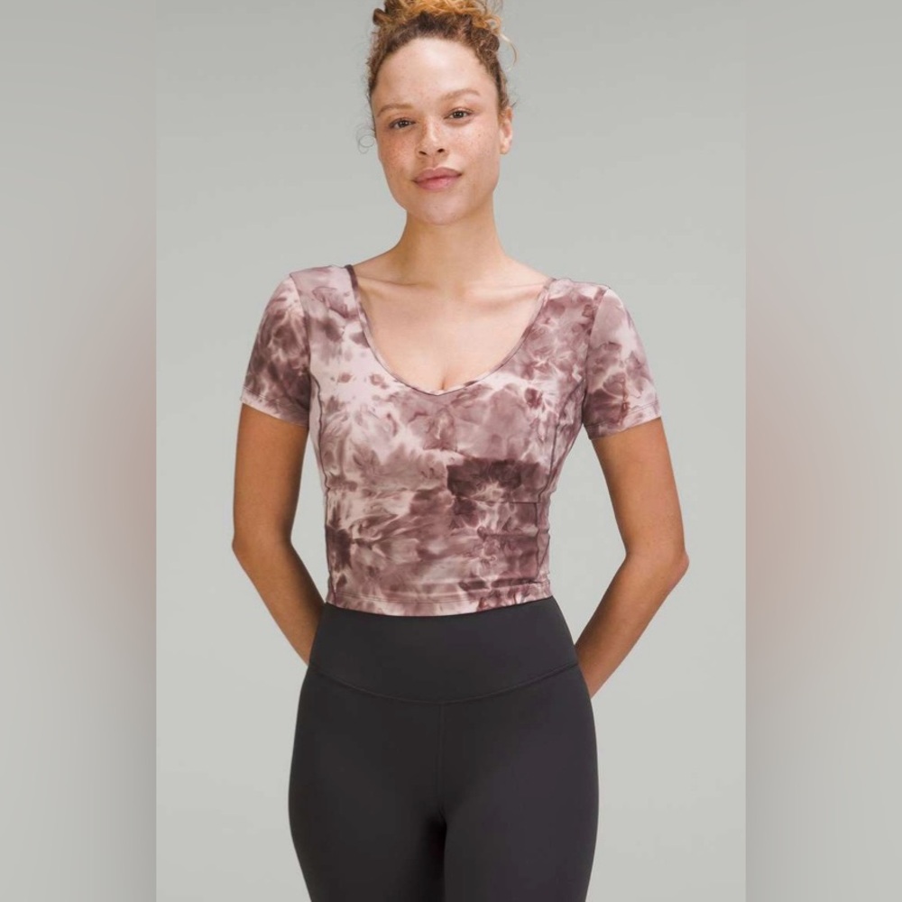 NWT Lululemon Align T-Shirt Diamond Dye Mink Berry Grey Size 6